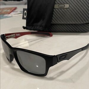 Oakley Black Frame Sunglasses with Red Interior Polarized